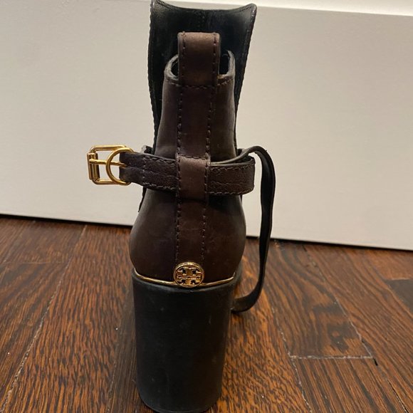 Tory Burch Brown Leather Healed Bootie - Size 8.5 - Picture 4 of 4